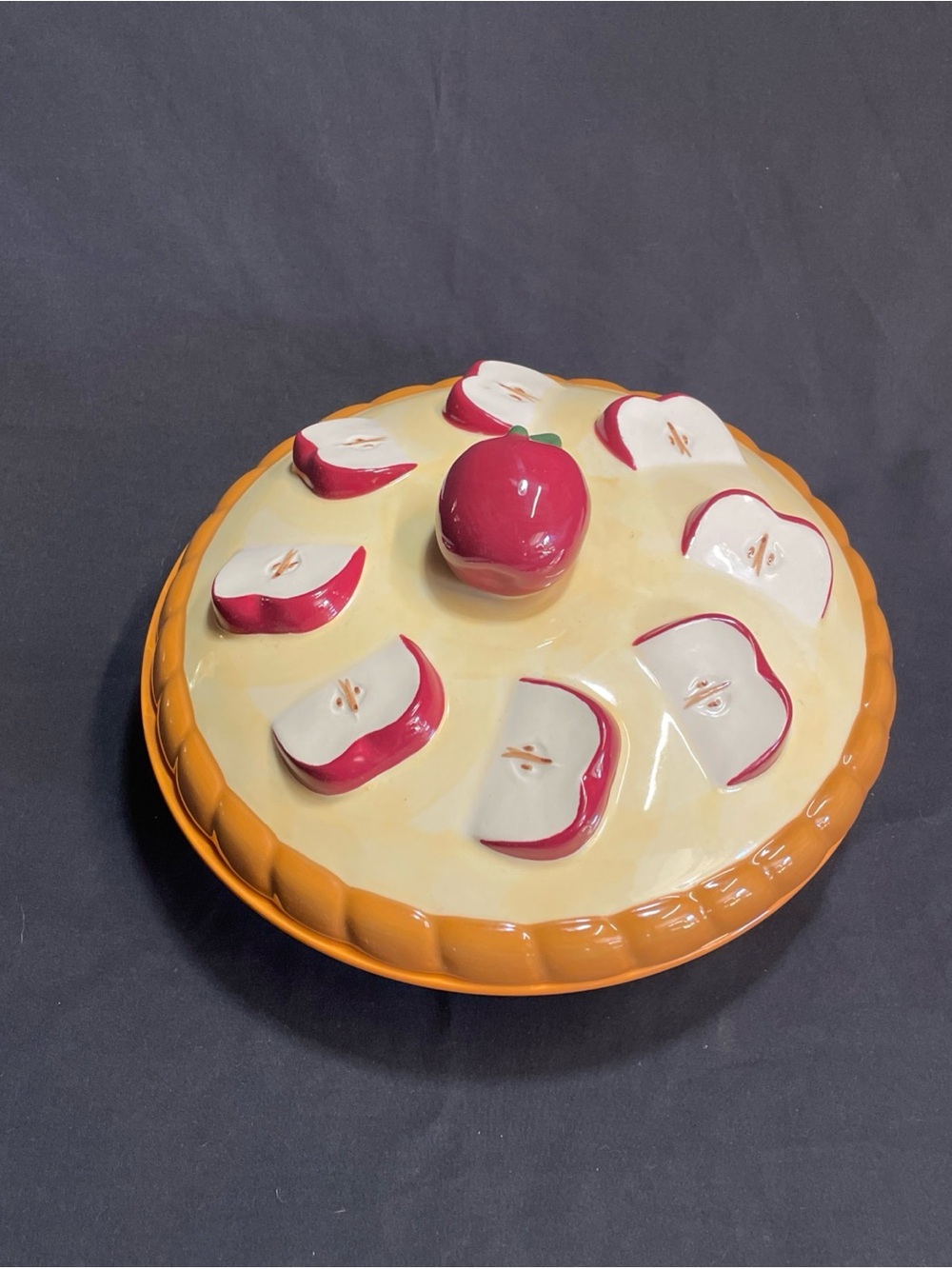 Ceramic Apple Pie Covered Dish - Orange and Red